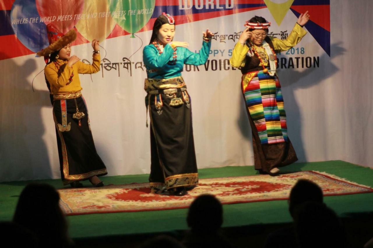 Tibet World Ostello McLeod Ganj Esterno foto