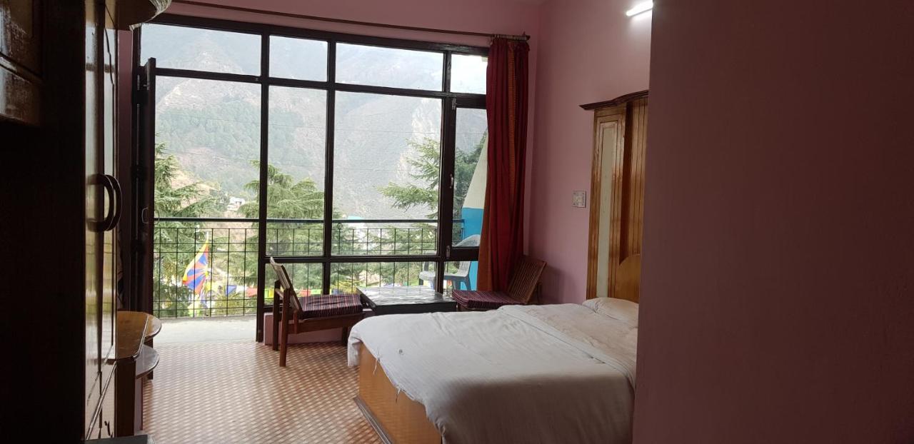 Tibet World Ostello McLeod Ganj Esterno foto